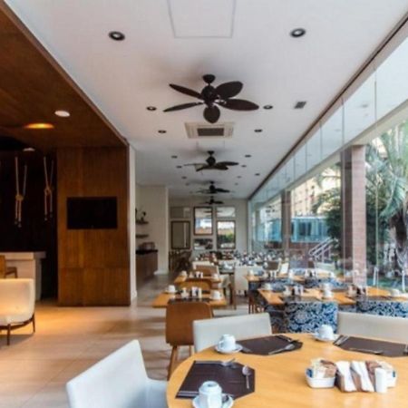 Apto Top Com Vista Pro Mar Em Condominio Completo Em Frente A Praia! Сантос Екстериор снимка