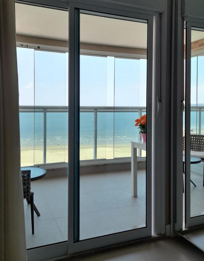 Apto Top Com Vista Pro Mar Em Condominio Completo Em Frente A Praia! Сантос Екстериор снимка
